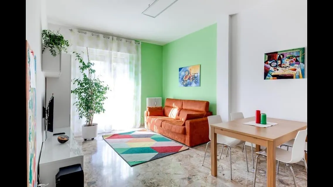 A Due Passi Dal Centro Apartment Forli