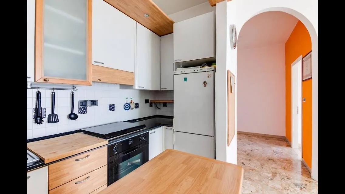 A Due Passi Dal Centro Apartment Forli 0*,